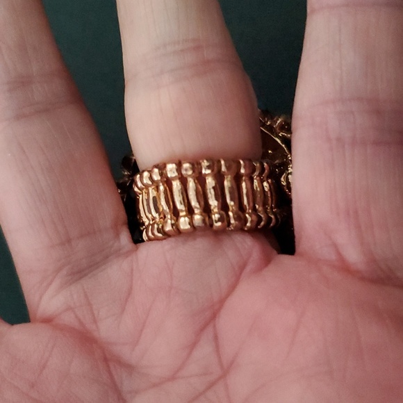 Vintage Cocktail Ring - Picture 3 of 3